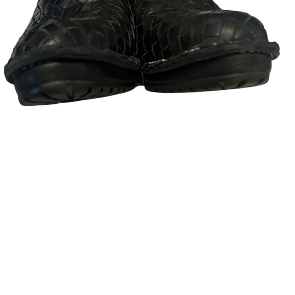 Donald Pliner Black Woven Leather Busy Heeled Platform Mule Clog Bootie Shoes - Picture 14 of 16